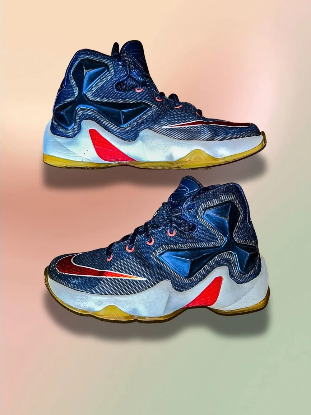 Nike LeBron 13 